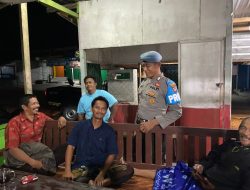 Personil Polsek Sematu Jaya laksanakan Patroli dan Sambang ke Masyarakat