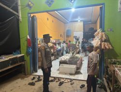Piket Polsek Lamandau Silaturahmi Ke Pedagang
