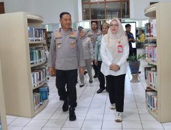 Perdalam Wawasan Masyarakat Terhadap Program Polri dan Pemerintah, Wakapolda Kalteng Tulis Buku Transformasi Polri dan Asta Cita