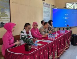 HUT Yayasan Kemala Bhayangkari: Melalui Bhayangkari Peduli Kapolres dan Ketua Bhayangkari Cabang Gumas berkunjung ke SKH Negeri Kuala Kurun