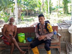 Dalam Rangka Mendukung Ketahanan Pangan, Bhabinkamtibmas Polsek Katingan Kuala Cek Lokasi Pemanfaatan Lahan Pekarangan Warga