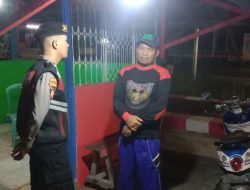 Di Jalan Yogyakarta, Anggota Samapta Polresta Palangka Raya Sambangi Pos Kamling