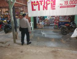 Piket Polsek Sambangi dan Silaturahmi Ke Pedagang