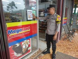 Bhabinkamtibmas Sosialisasikan Layanan Hotline 110 kepada Masyarakat