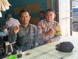 Jalin Kedekatan dengan Warga, Polsek Bukit Batu Sambangi Warung di Jalan Tjilik Riwut Km 43