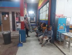 Piket Polsek Bulik melaksanakan sambang dan Silaturahmi kemasyarakat