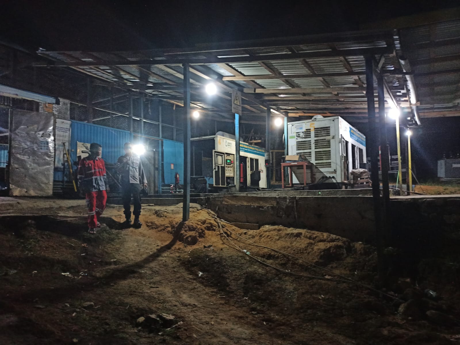 Piket Polsek Delang melaksanakan giat patroli Tempat Objek Vital