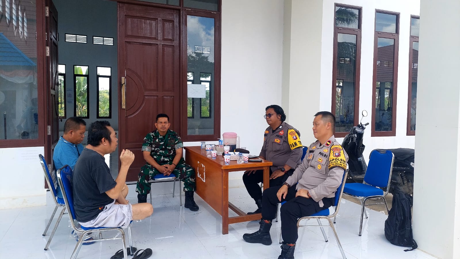 Polsek Gunung Purei Gelar Jumat Curhat, Wadah Aspirasi dan Silaturahmi Bersama Warga