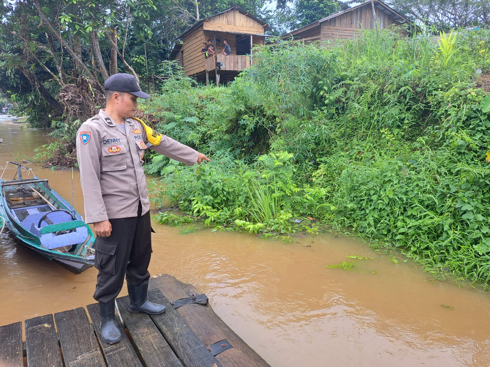 Debit Air terpantau normal , Polsek Katingan Hulu dan Bukit Raya Imbau Warga agar tetap selalu waspada.