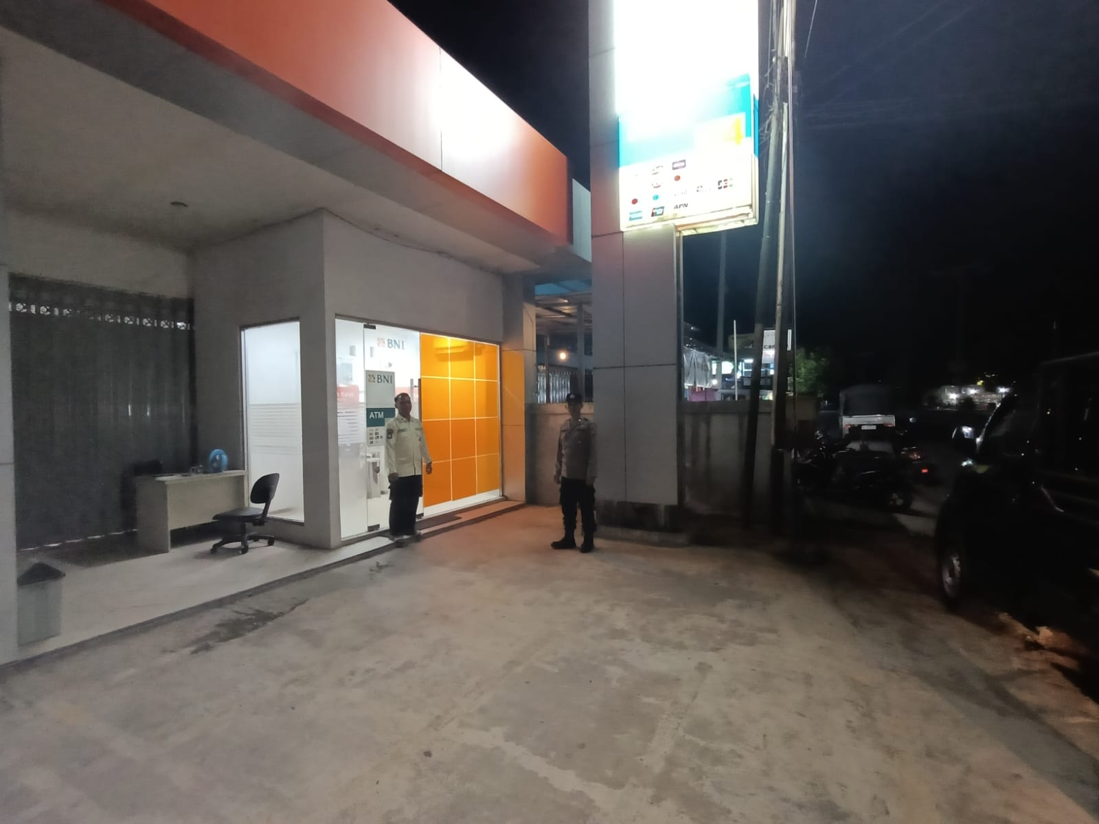 Piket Malam Polsek Bulik Patroli ke Perbankan (ATM) diwilkum Polsek Bulik