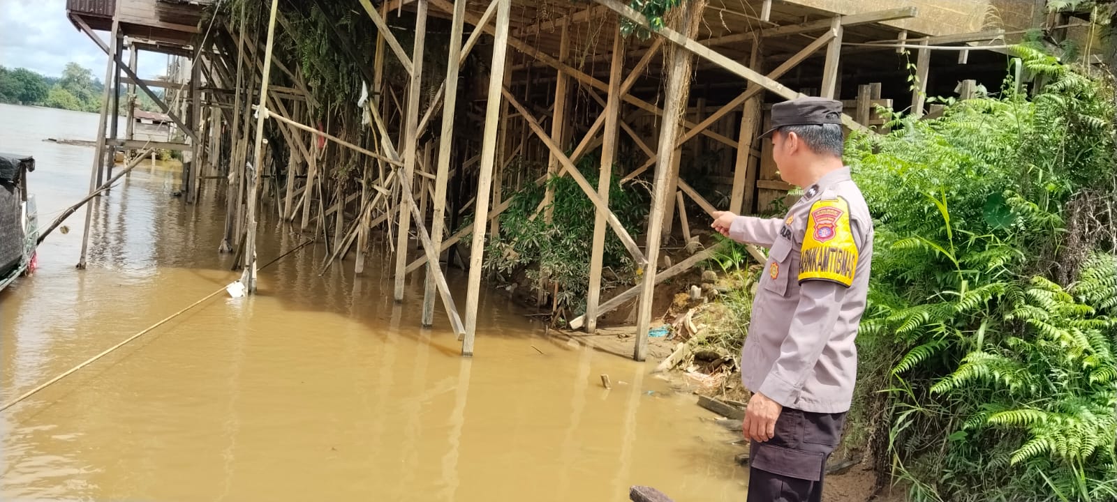 Debit Air terpantau normal , Polsek Katingan Hulu dan Bukit Raya Imbau Warga agar tetap selalu waspada.