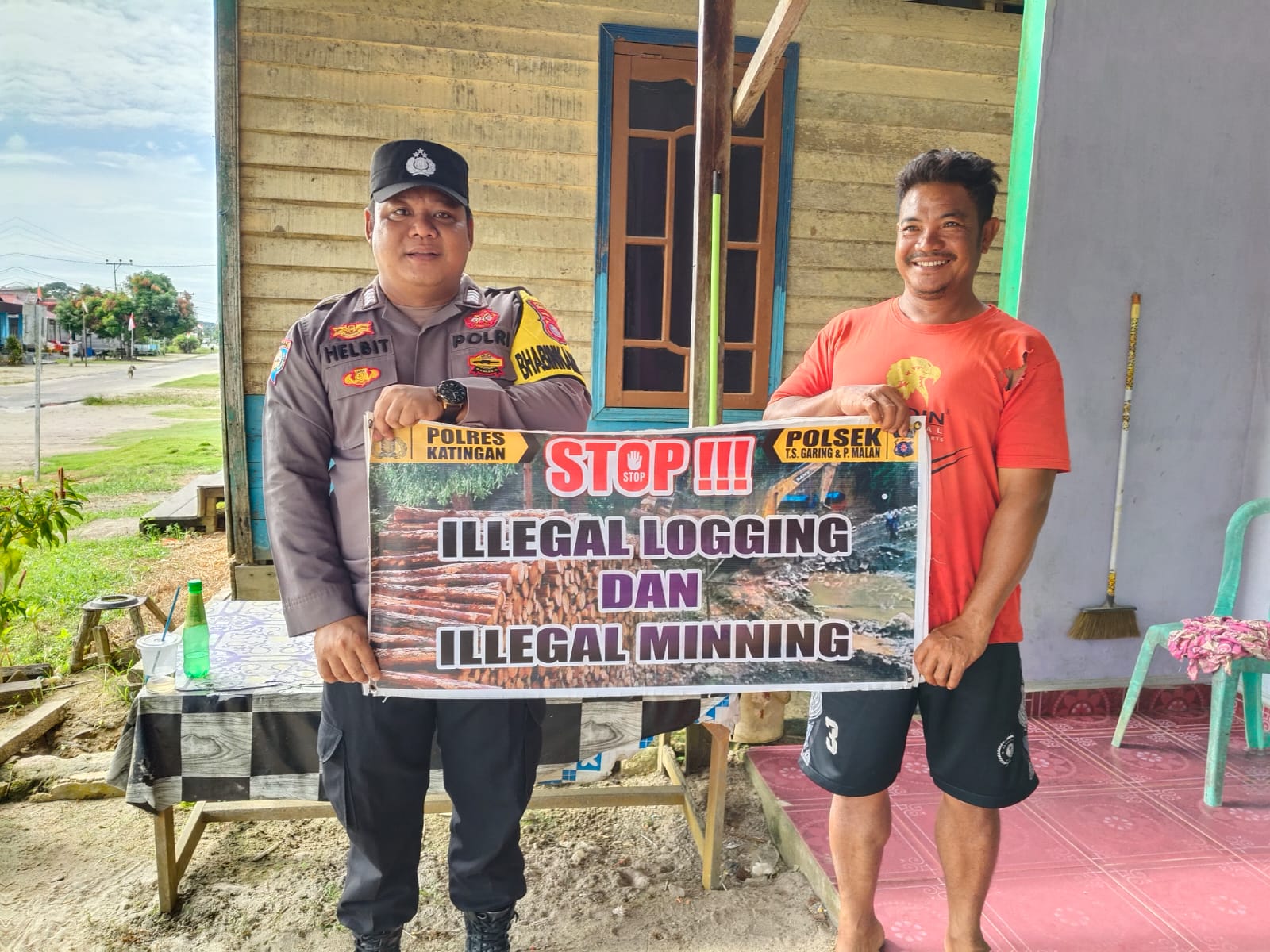 ‎Polsek Tws Garing dan Pulau Malan rutin sosialisasi larangan ilegal Logging dan Meaning.‎