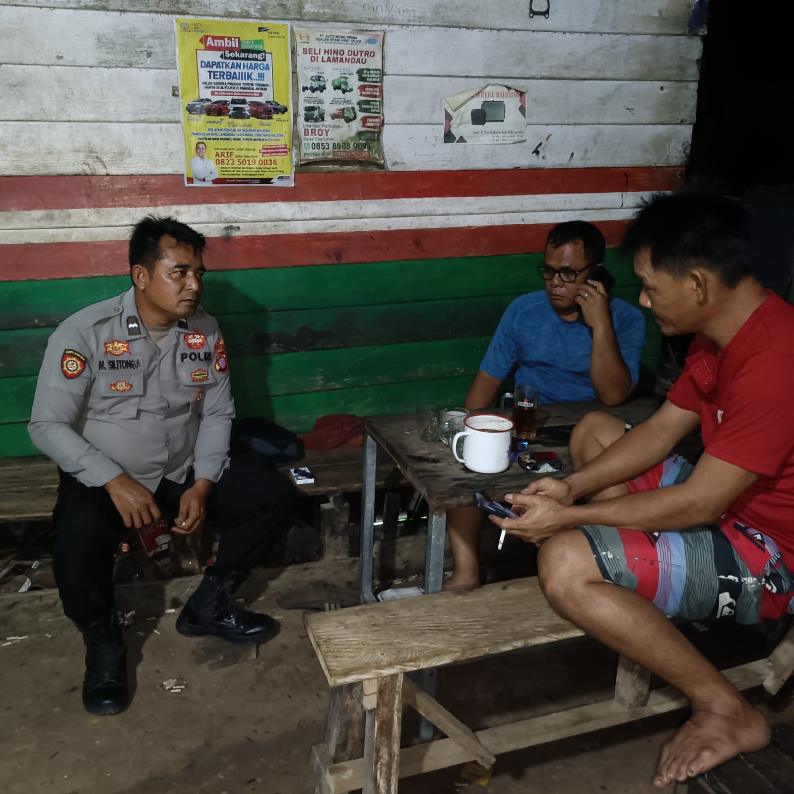 Piket Polsek Bulik melaksanakan sambang dan Silaturahmi kemasyarakat