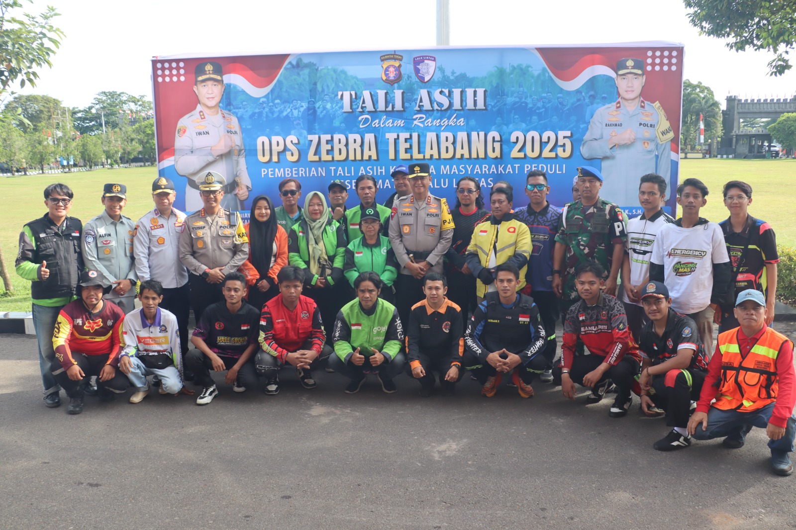 Operasi Zebra Telabang 2025, Polda Kalteng Berikan Tali Asih Kepada Mitra Keselamatan Jalan