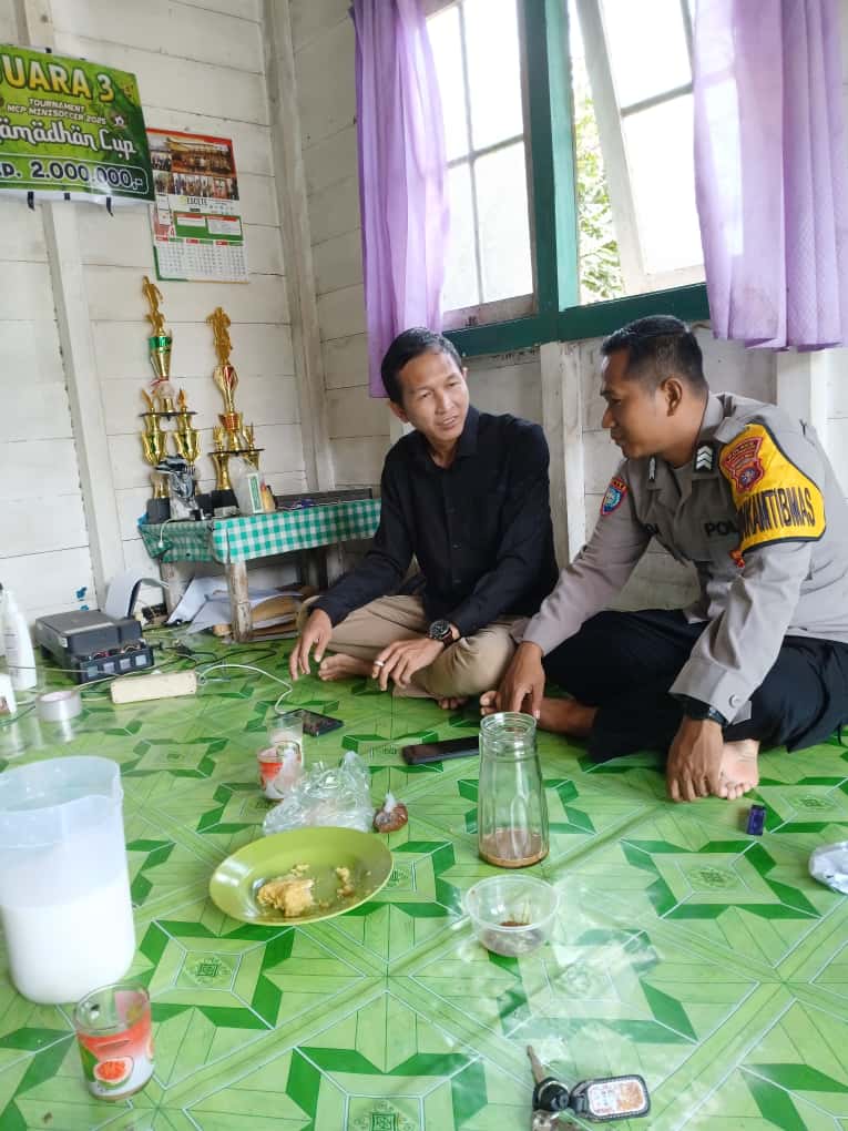 Lewat Sambang Bhabinkamtibmas Ajak Warga Wujudkan Kamtibmas Kondusif