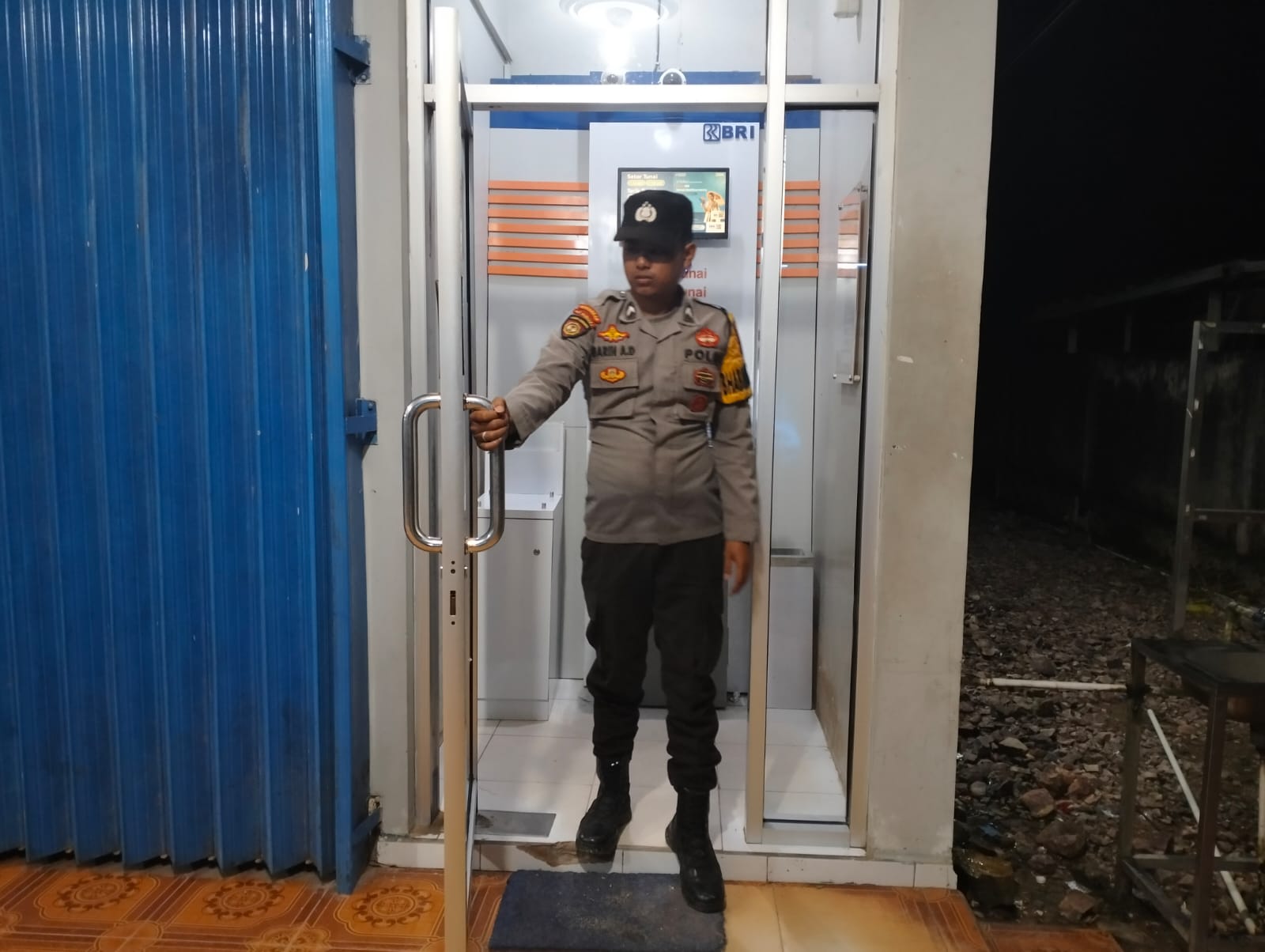 Piket Polsek Patroli dimalam hari ke Perbankan Atm