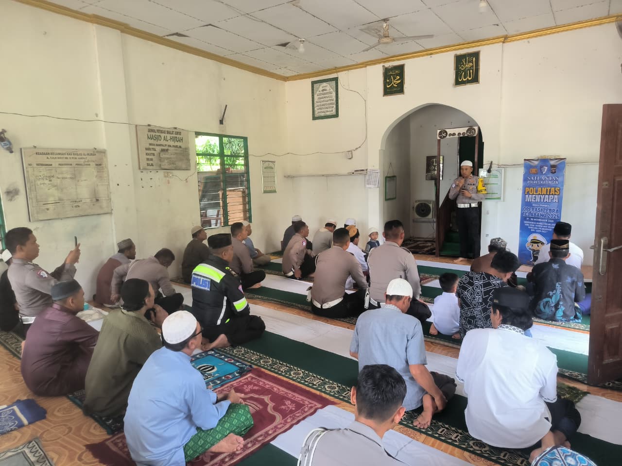 Polantas Polres Katingan Laksanakan “Polantas Menyapa” Bernuansa Keagamaan dalam Rangka Operasi Zebra Telabang 2025