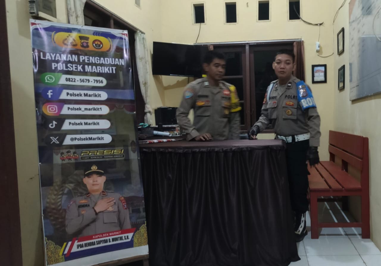 Anggota Jaga Siaga dan Waspada di Mako Penjagaan.