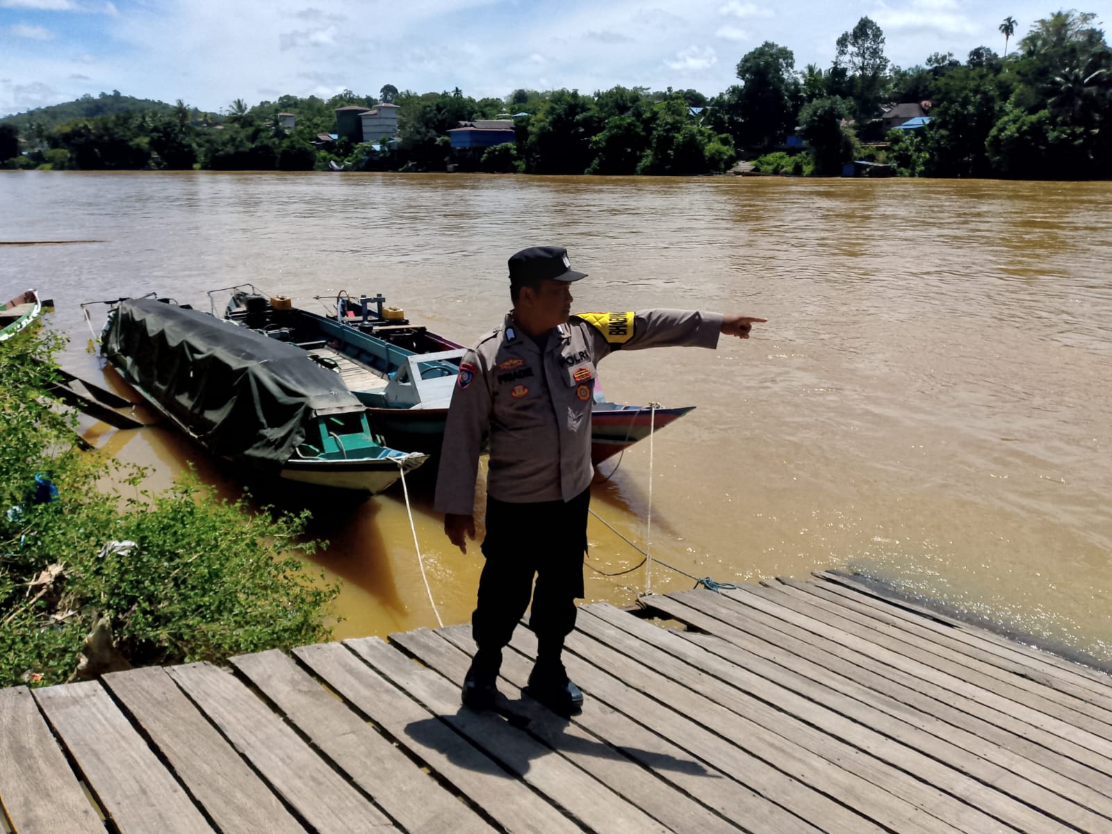 Debit air DAS Katingan terpantau Mengalami Kenaikan tidak Berpotensi Bajir Warga dihimbau Waspada.