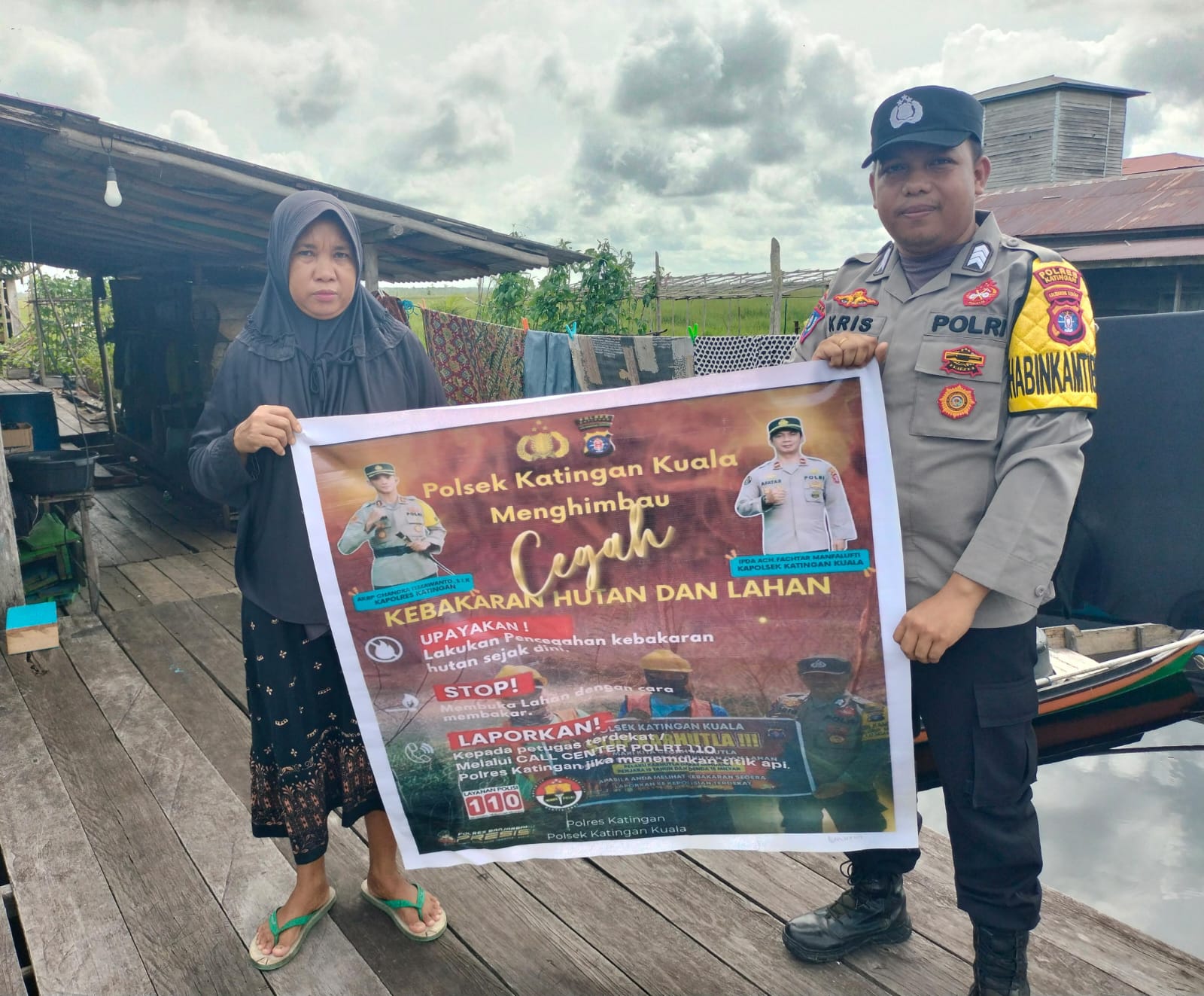 Polsek Katingan Kuala Himbau Masyarakat Untuk Tidak Membakar Hutan dan Lahan Melalui sosialisasi dari Bhabhinkamtibmas