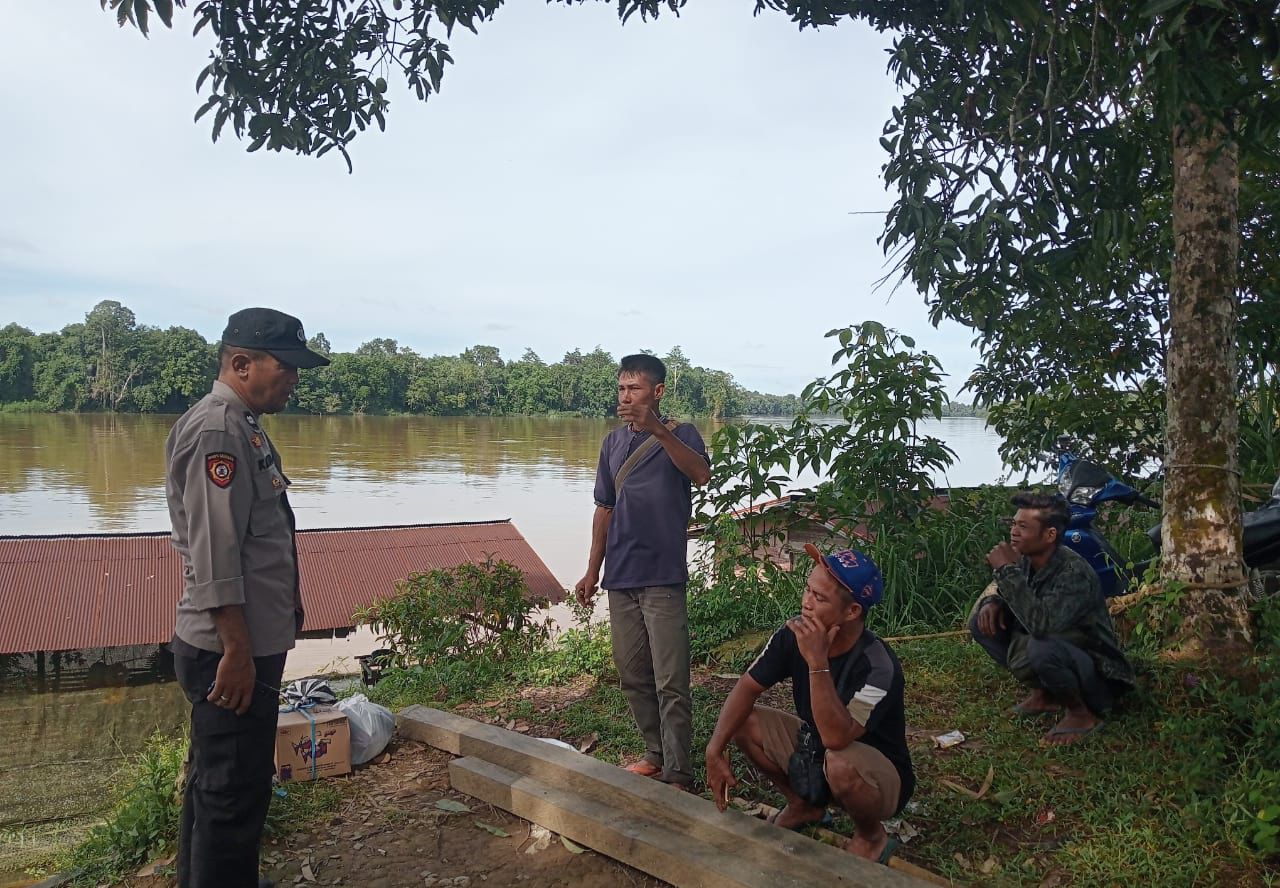 Perkuat Kamtibmas, Polsek Katingan Tengah Sambangi Warga