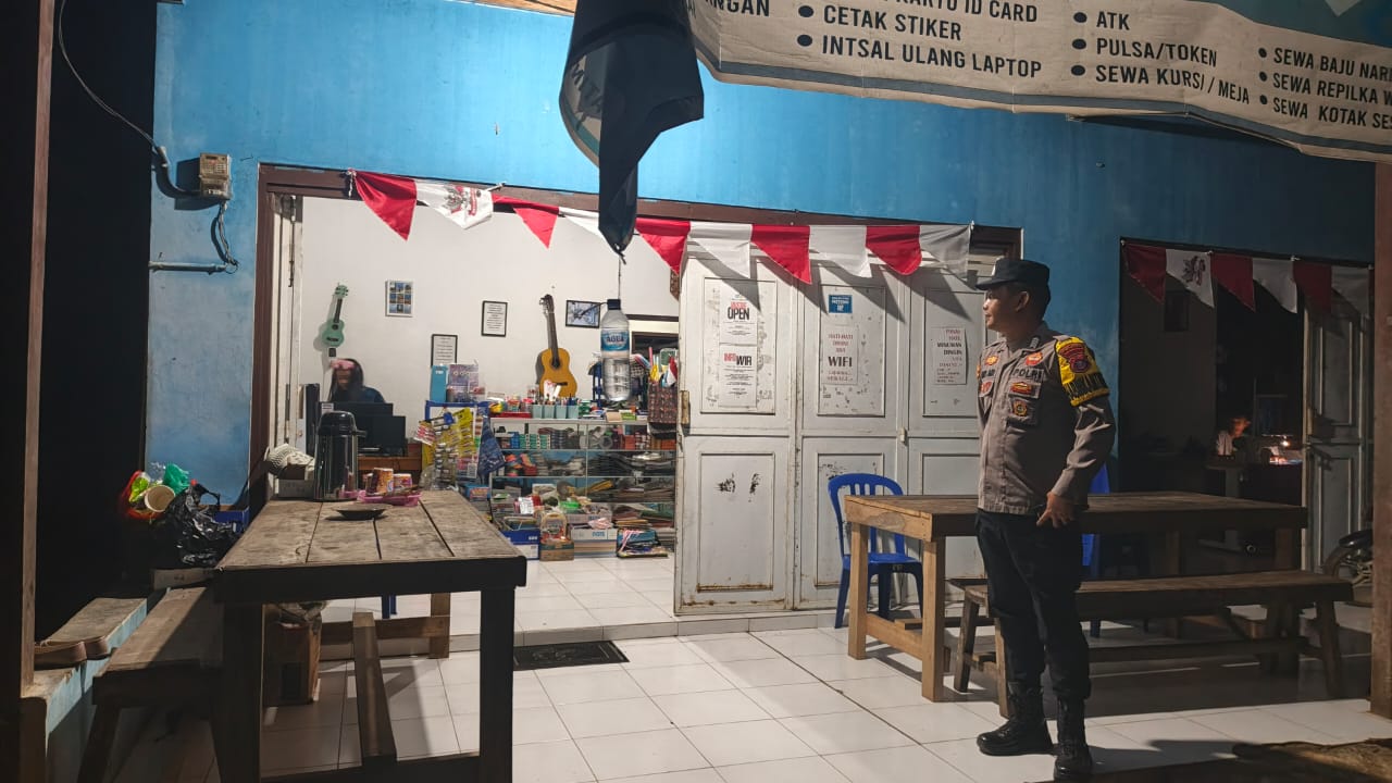 Piket Polsek Patroli kepertokoan diwilkum Polsek Delang