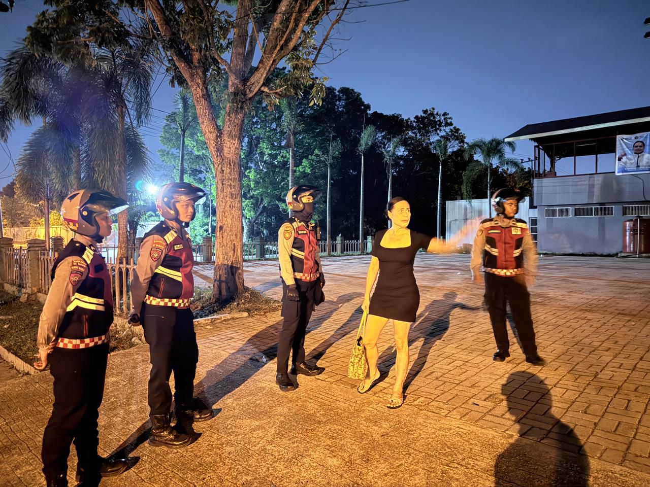 Jaga Kondisi Aman Tertib, Personel Subdit Gasum Ditsamapta Polda Kalteng Gencarkan Patroli Malam