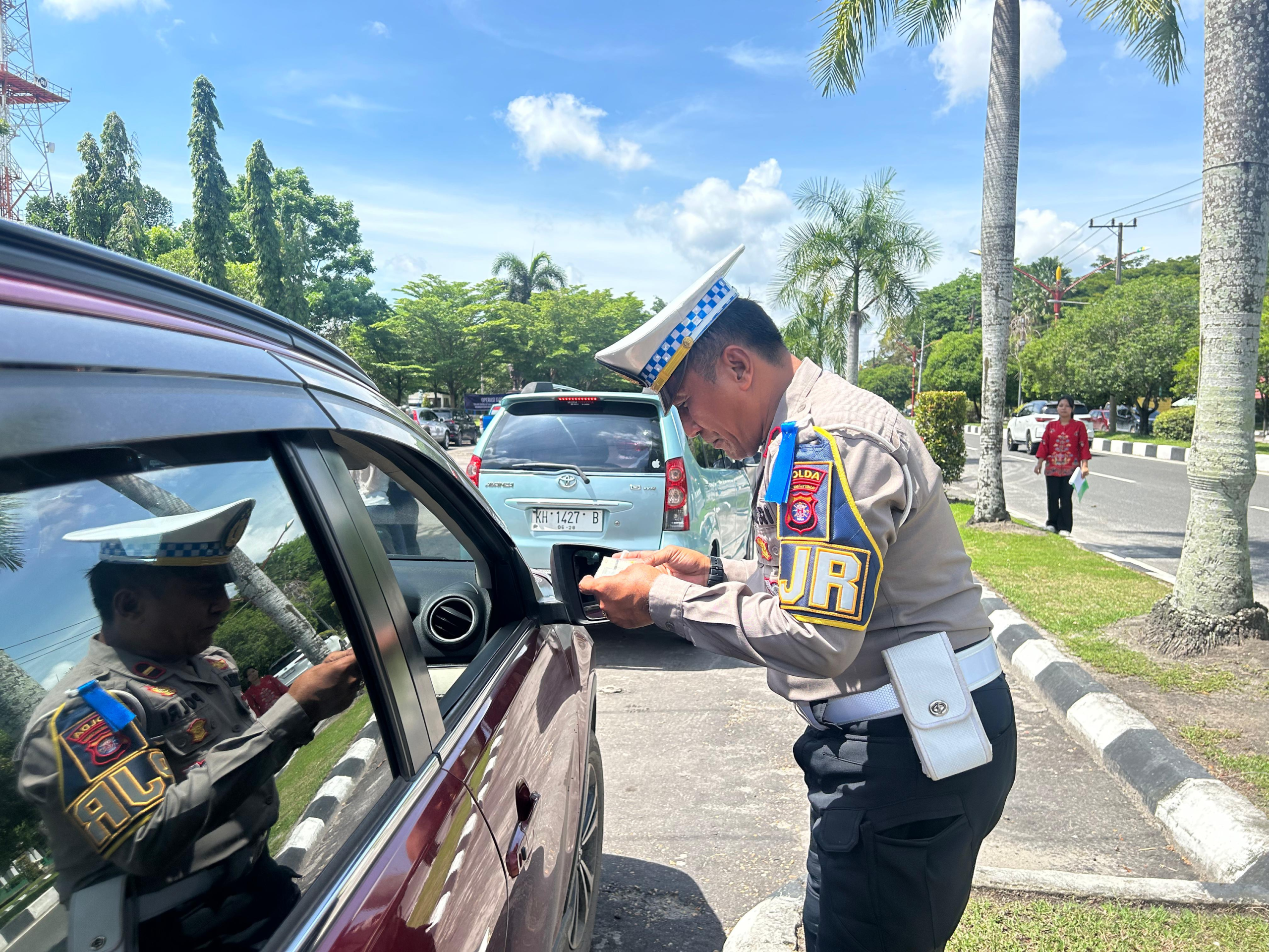 Gelar Razia Gabungan, Ops Zebra Telabang 2025 Beri Teguran 50 Pengendaran Tidak Taat Berlalu Lintas