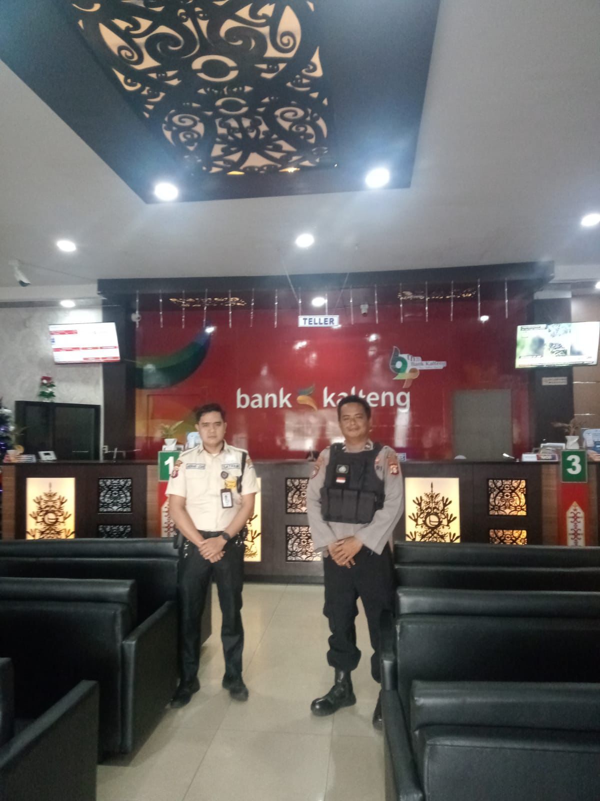 Meningkatkan Keamanan Obyek Vital Sat Samapta Polres Katingan Laksanakan PAM Bank