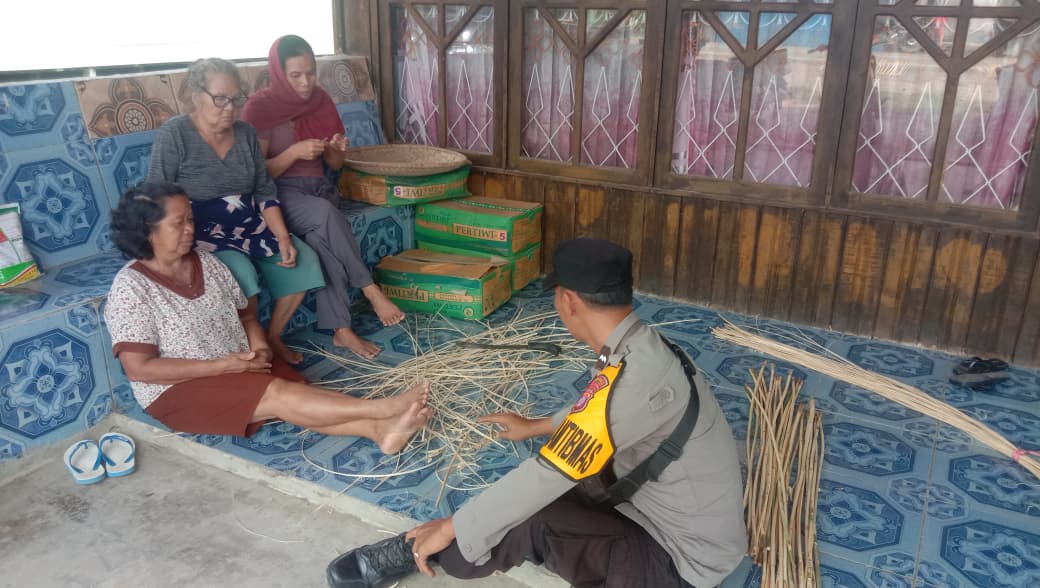 Polsek Gunung Purei Wujudkan Kepedulian Melalui Program Minggu Kasih