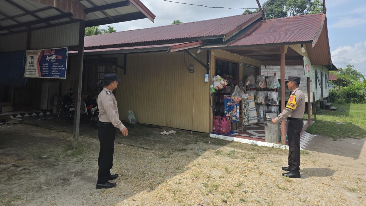 Harkamtibmas, Personil Polsek Katingan Kuala Sambang masyarakat