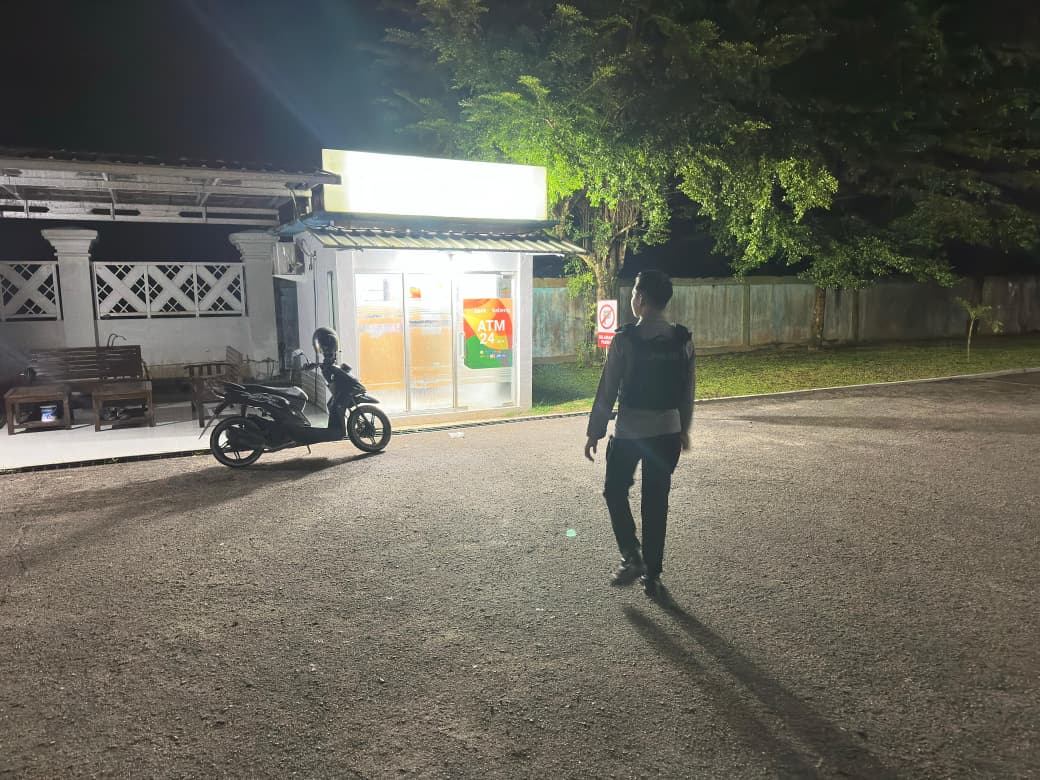 Personel Samapta Polres Lamandau Laksanakan Patroli dan Sambang Warga Guna Ciptakan Situasi Kamtibmas Kondusif