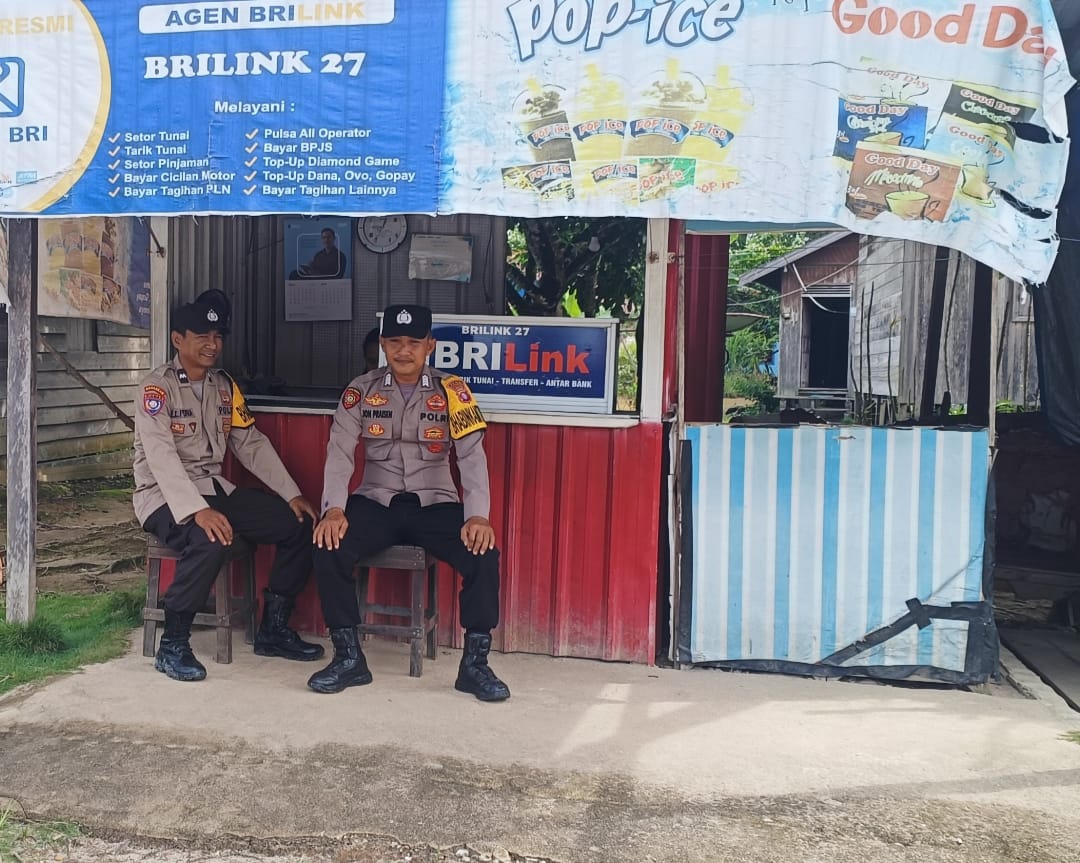 Dengan Patroli Dialogis, Polsek Tewang Sangalang Garing dan Pulau Malan Berikan Rasa Aman Kepada Masyarakat