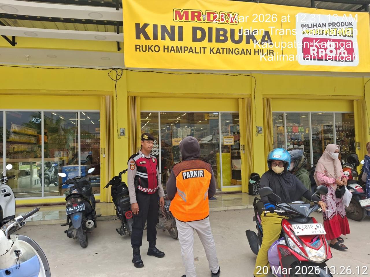 Personel Samapta Laksanakan Patroli Siang, Antisipasi Gangguan Kamtibmas.