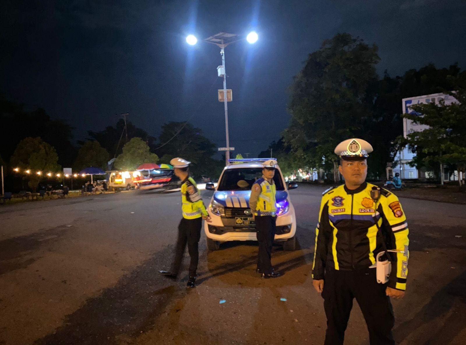 Piket Lantas Patroli Blue Light Polres Lamandau di Malam Hari