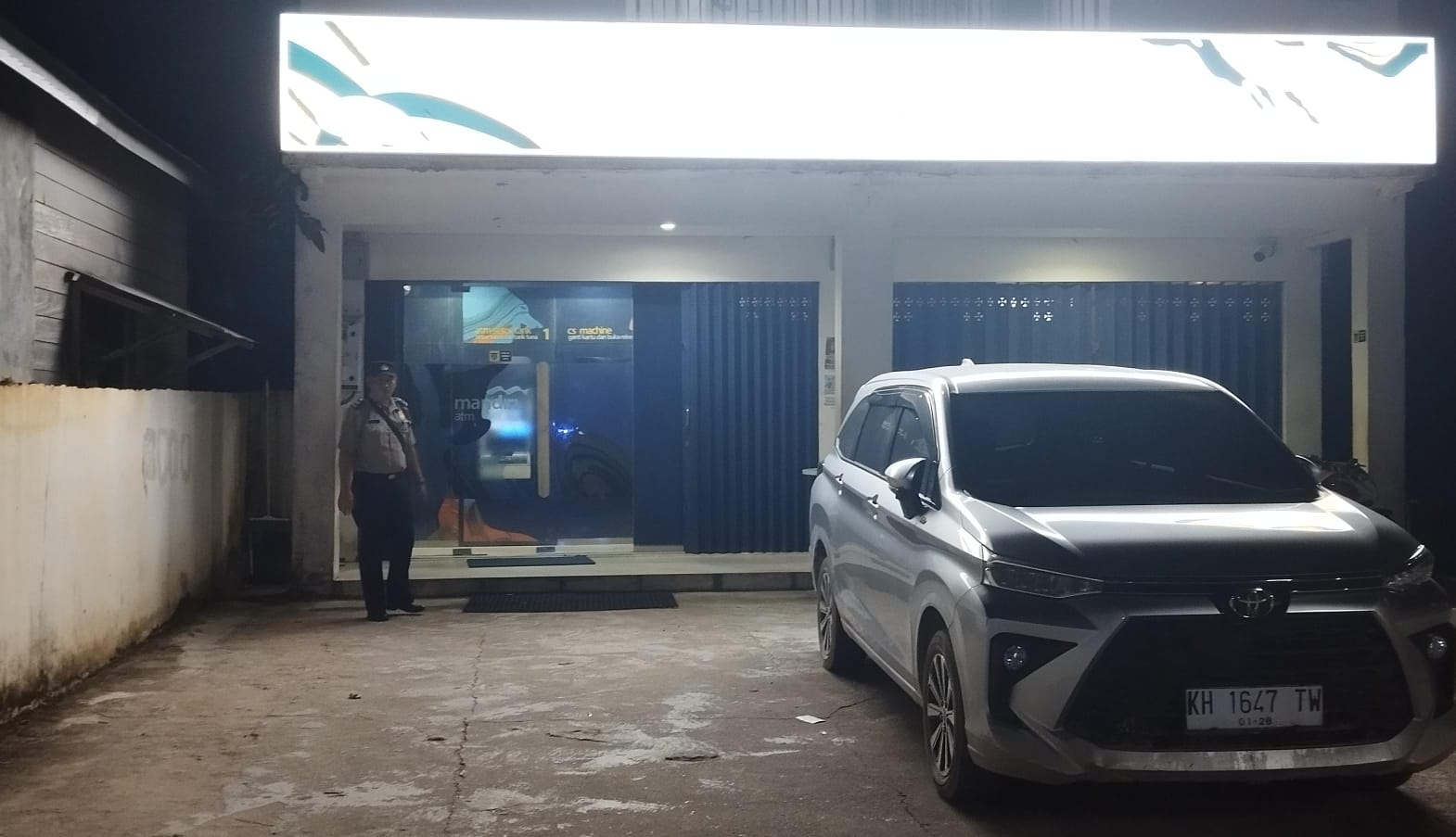 Polsek Bulik Patroli Obyek Vital dan Bank wilkum Polsek Bulik