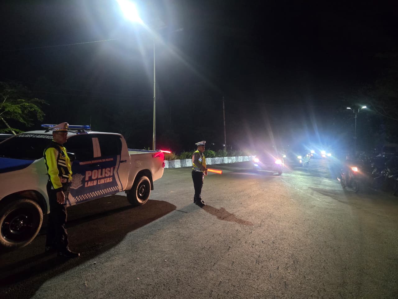 Piket Lantas Patroli Blue Light Polres Lamandau di Malam Hari