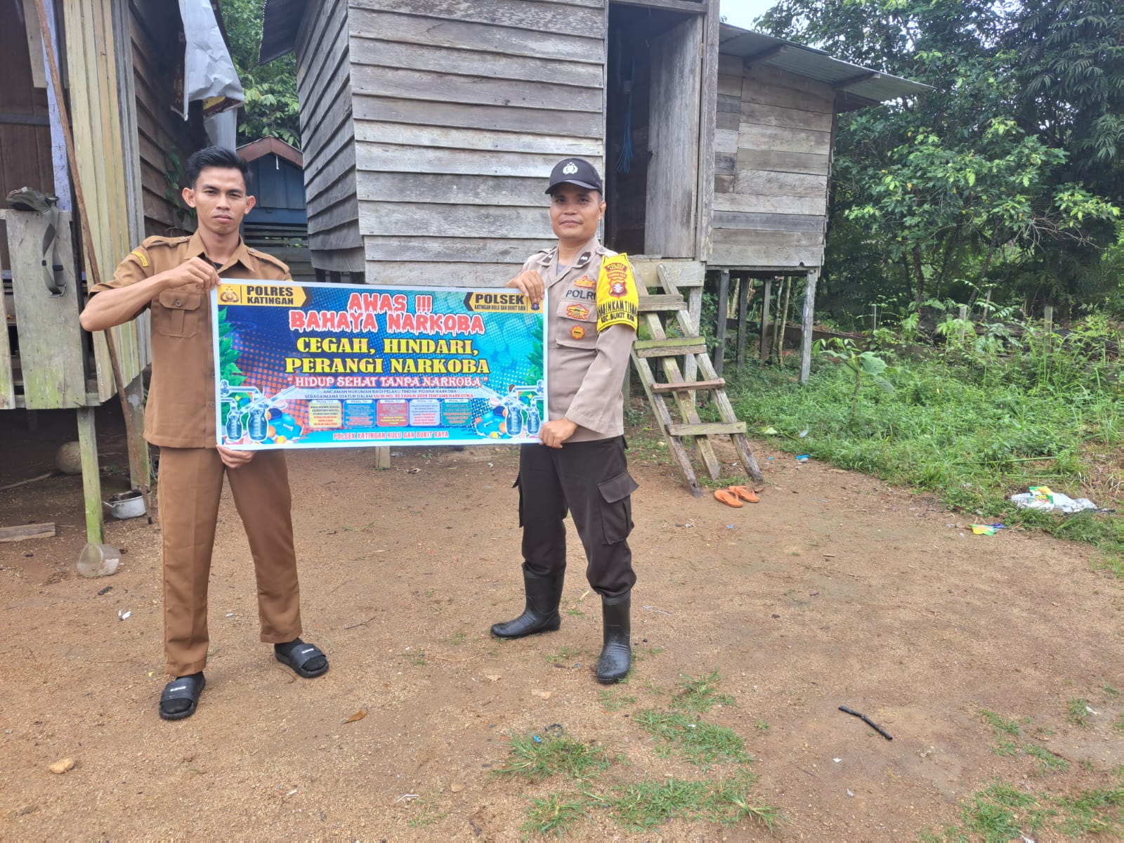 Bhabinkamtibmas Polsek Katingan Hulu dan Bukit Raya Imbau Warga Jauhi Judi Online